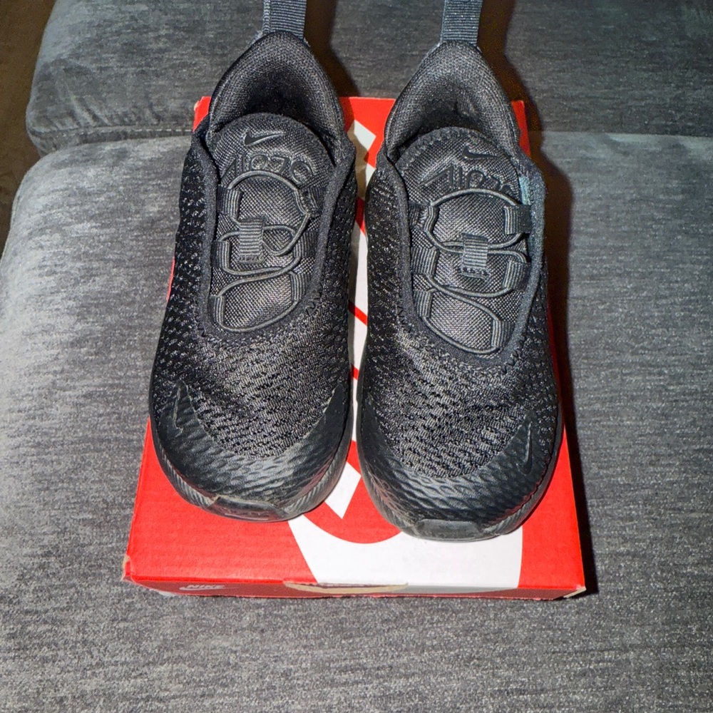 Nike Kids Black Sneakers